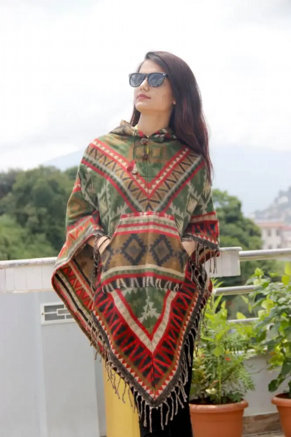 Geometric Pattern Woolen Poncho - Image 6